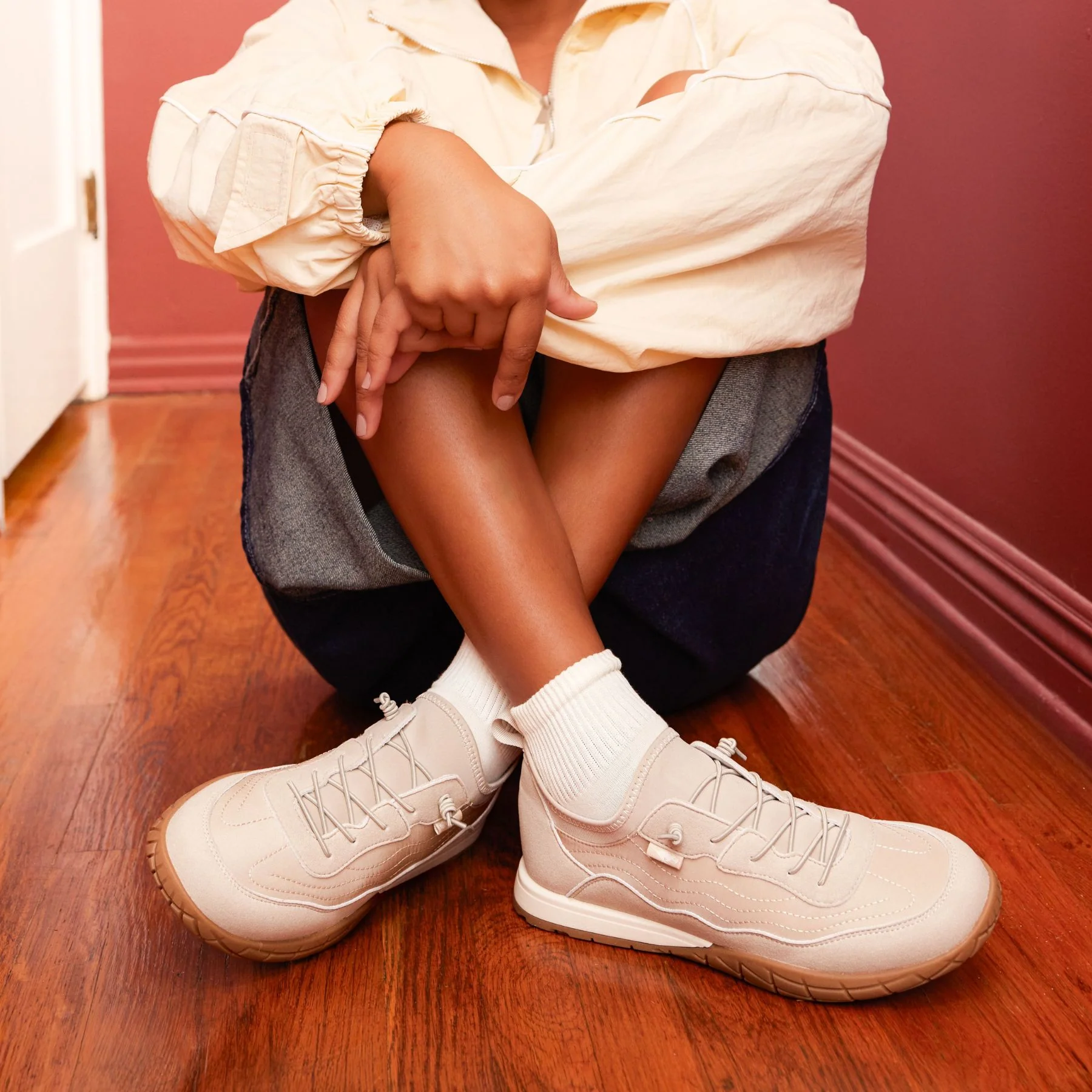 Ruby Natural Sneakers - Image 2